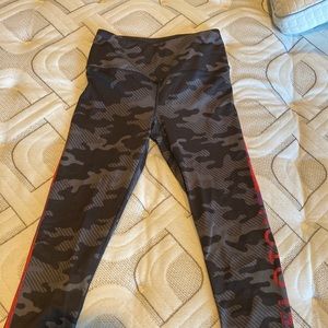 Peloton crop leggings